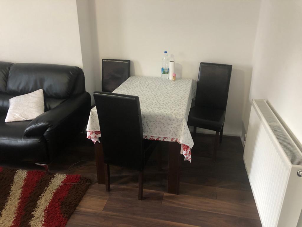 Apartment in London - View 2