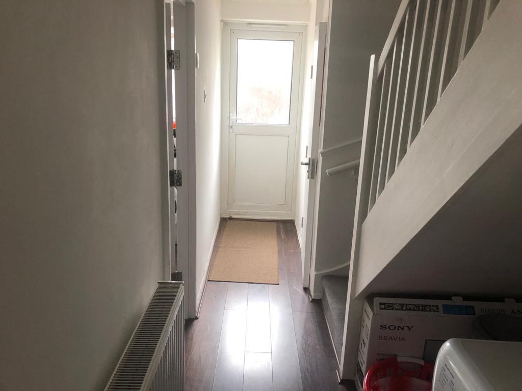 Apartment in London - View 3