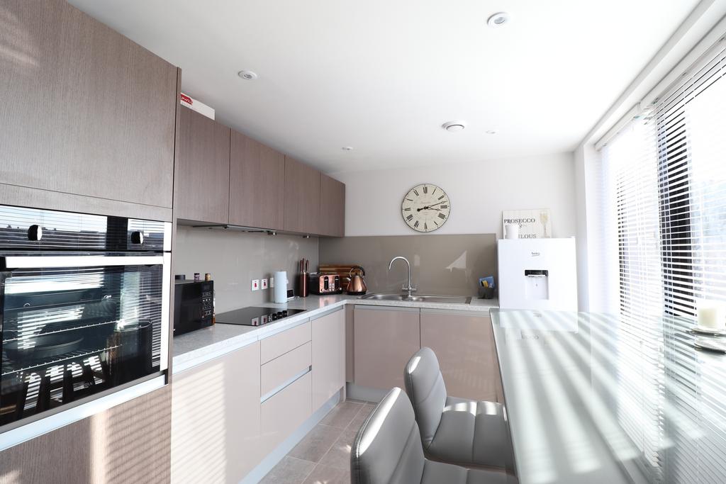 Apartment in Birmingham, Jewellery Quarter - View 2