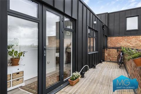undefined, Colney Hatch Lane, London, N10