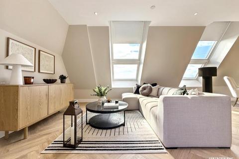 2 bedroom duplex for sale, Wellington Road, Dewsbury