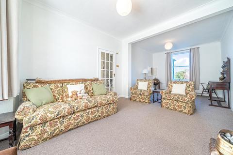 5 bedroom end of terrace house for sale, Dallin Road, London