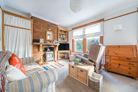 5 bedroom end of terrace house for sale, Dallin Road, London