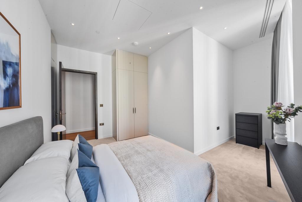 Apartment in London - View 3