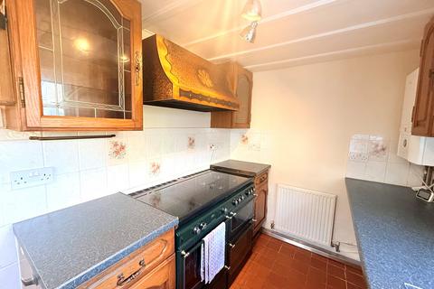 2 bedroom cottage to rent, Bank Street, St. Columb, TR9