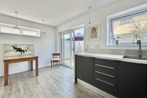 2 bedroom house to rent, St. Merryn, Padstow, PL28