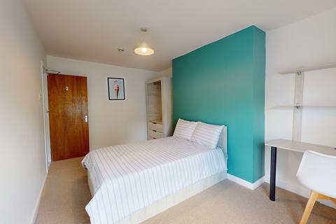 5 bedroom house to rent,  Moorland Avenue, Leeds LS6