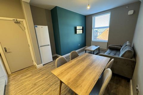 undefined, 25 Hyde Park Villas, Leeds LS6