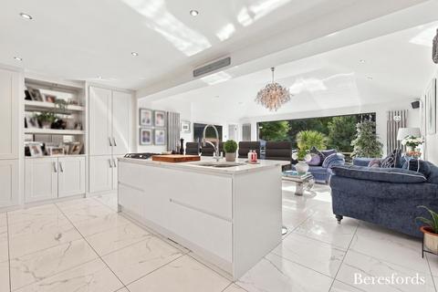 undefined, Firsgrove Crescent, Warley, CM14