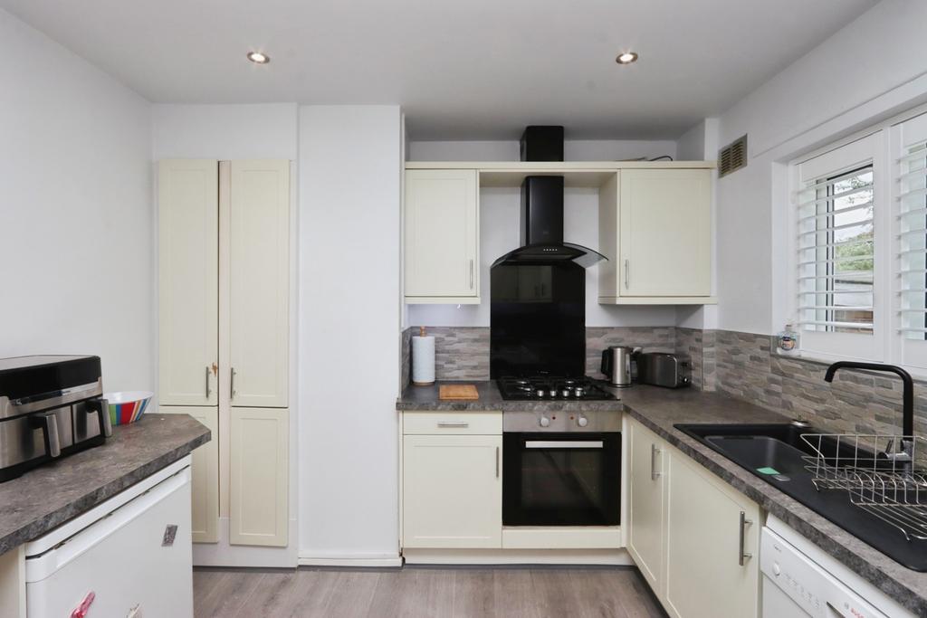 Apartment in Sheffield - More