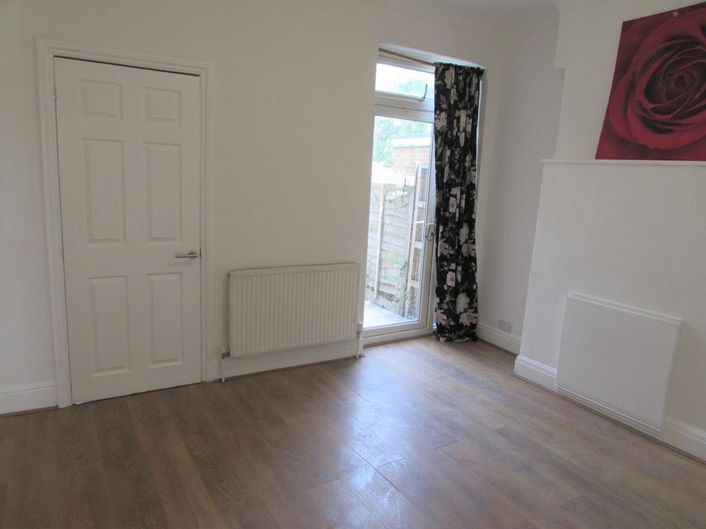 House in Harrow - View 3