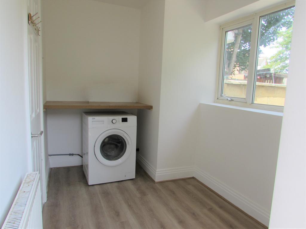 House in Harrow - View 5