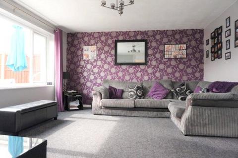 3 bedroom terraced house to rent, Wroxham, Bracknell, Berkshire, RG12