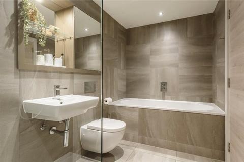 3 bedroom apartment to rent, Victory Place, London, SE17