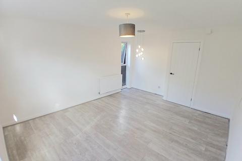 2 bedroom house to rent, Lime Close, STEVENAGE