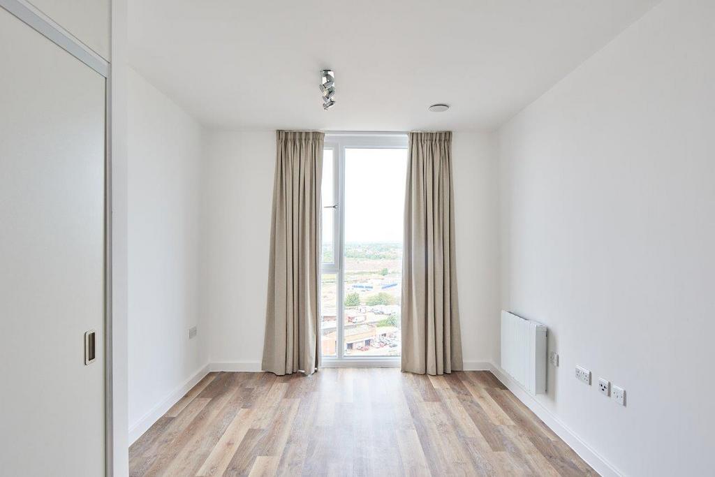 Apartment in Leicester - View 3