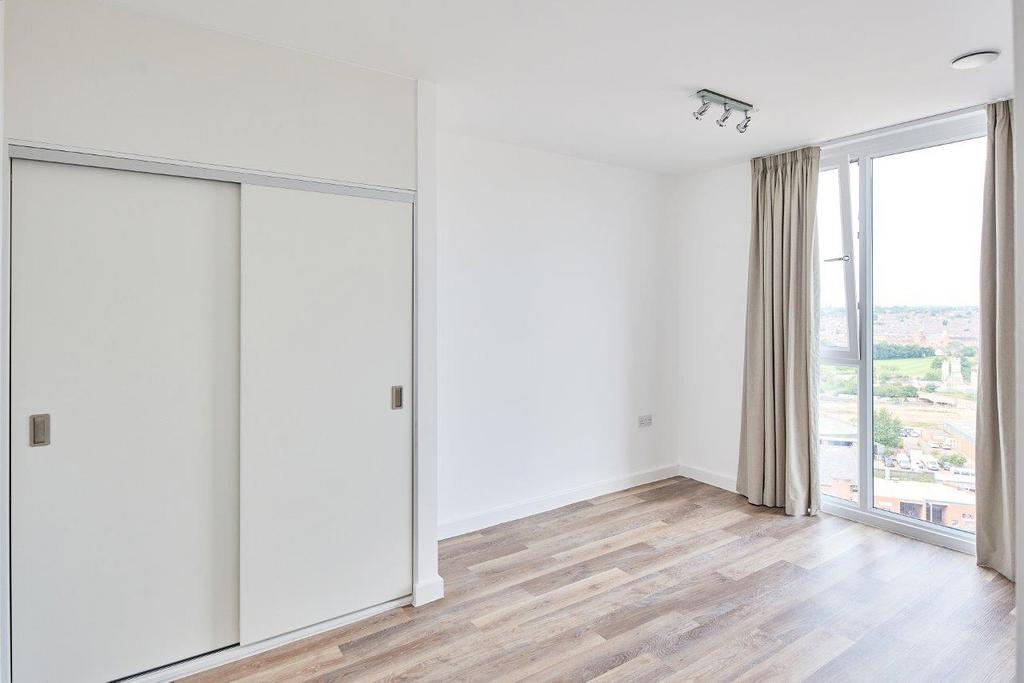 Apartment in Leicester - View 5