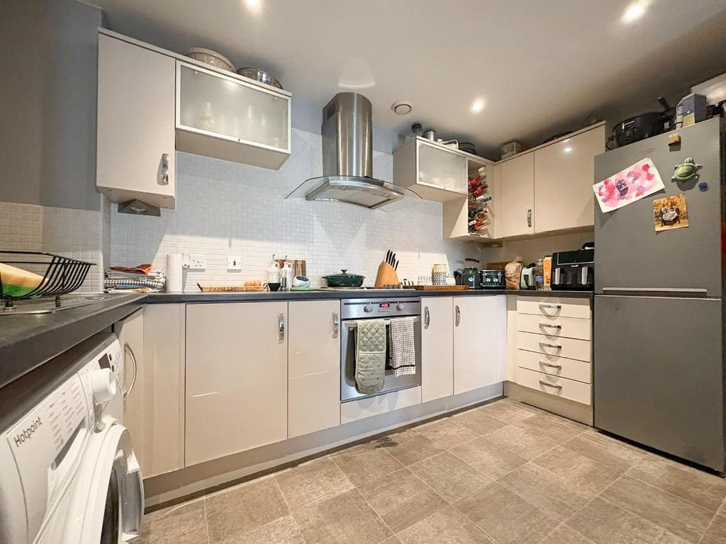 Apartment in Leeds - View 4