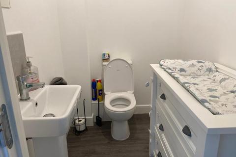 3 bedroom house to rent, Shipley Lane, Lichfield WS14 0FJ