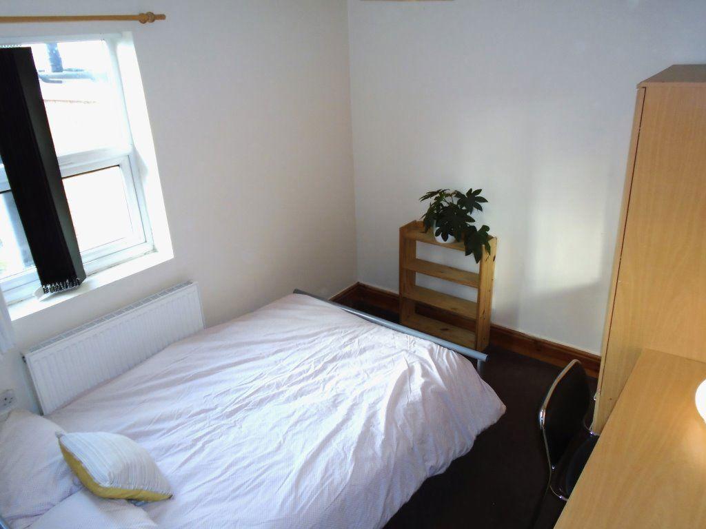 House in Birmingham, Bournbrook - More