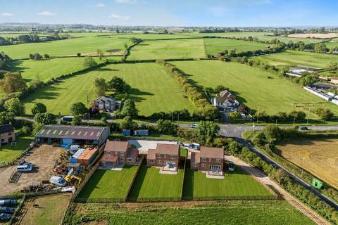4 bedroom detached house for sale, Field View, Kirby Bellars, LE14
