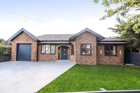 4 bedroom bungalow for sale, All Saints Road, Sutton SM1