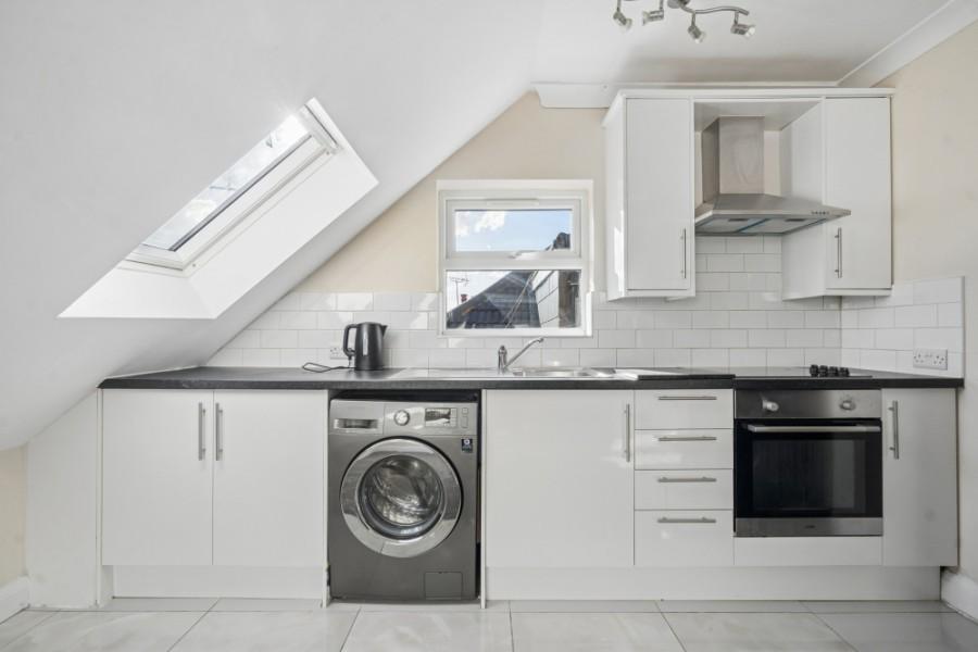 Apartment in Harrow - View 4