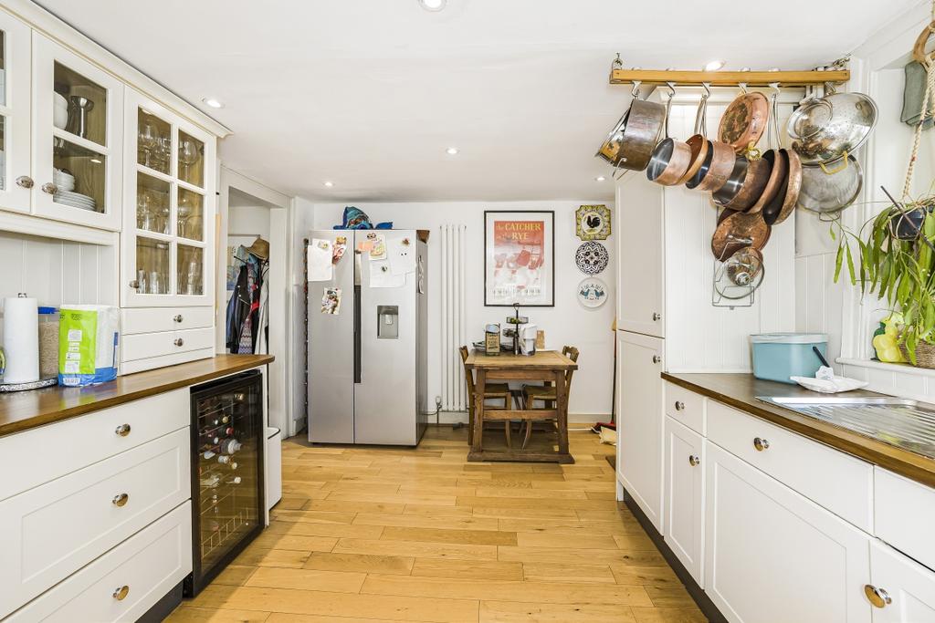House in London - View 3