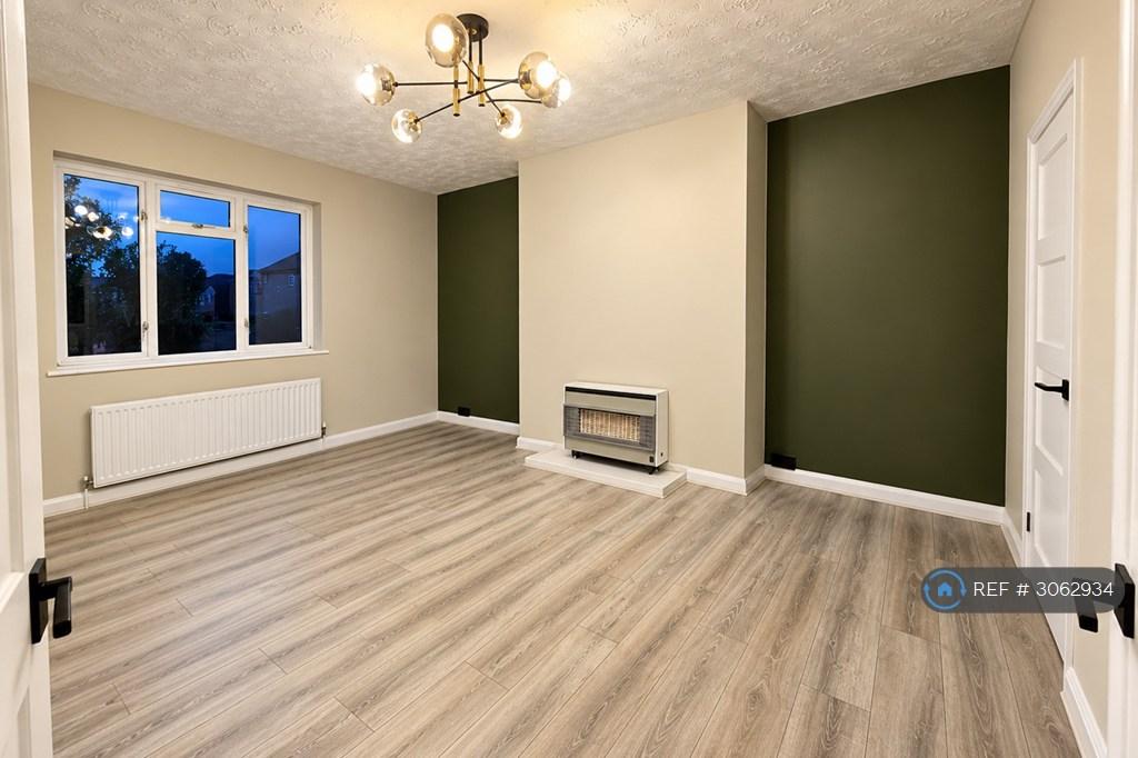 House in Croydon - View 2