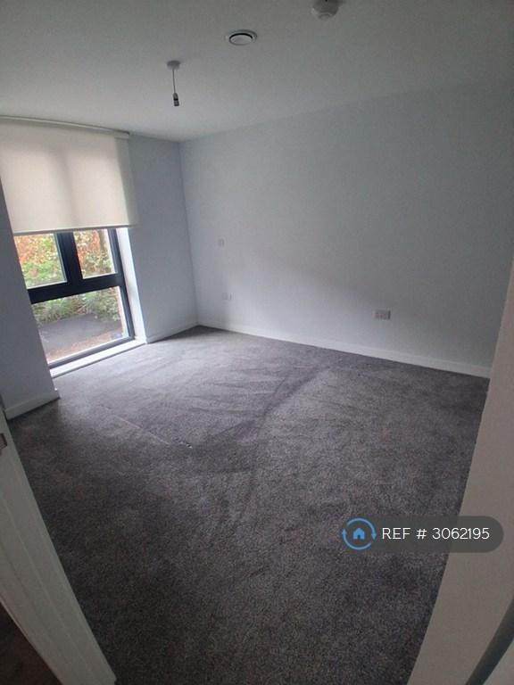 Apartment in Liverpool - View 2