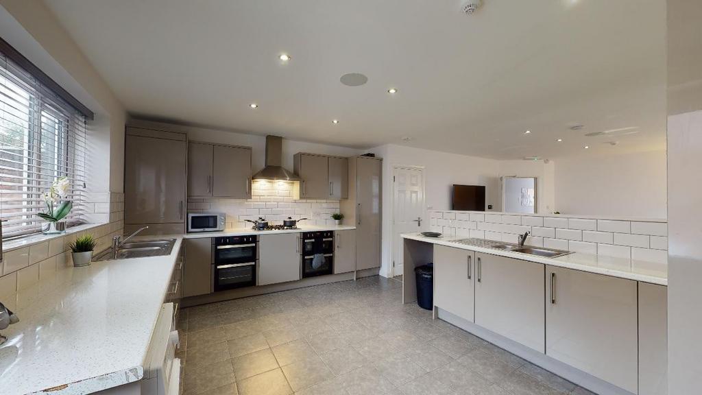 House in Liverpool, Wavertree - View 2