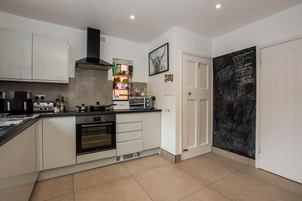 House in Nottingham - View 5