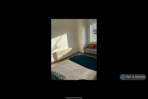 undefined, Prestwich, Manchester, M25