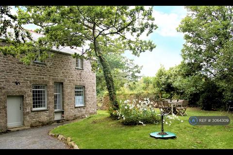 3 bedroom detached house to rent, Bosvathick Drive, Constantine, Falmouth, TR11