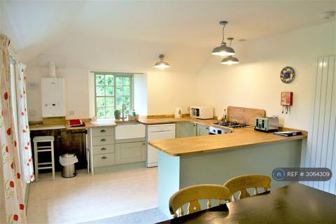 3 bedroom detached house to rent, Bosvathick Drive, Constantine, Falmouth, TR11