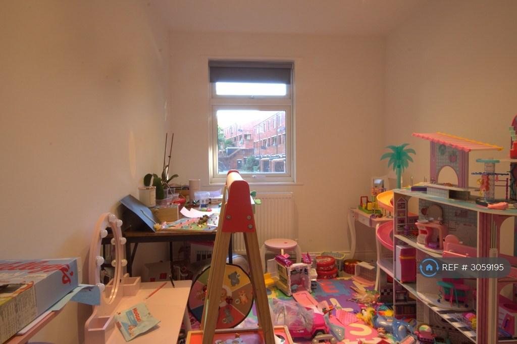 House in London - More