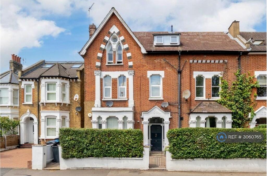 Apartment in London - View 2