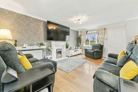 4 bedroom detached house for sale, Scarborough Lane, Tingley, Wakefield