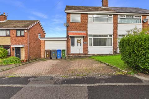 3 bedroom semi-detached house for sale, Hawthorn Drive, Stalybridge, SK15 1UE