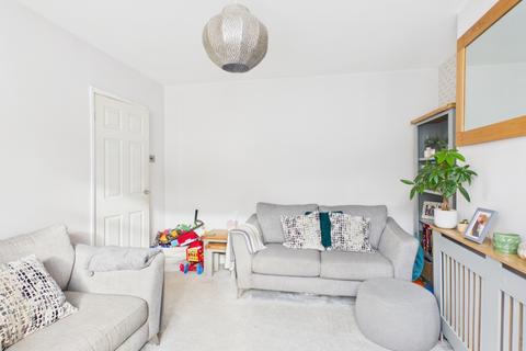3 bedroom semi-detached house for sale, Hawthorn Drive, Stalybridge, SK15 1UE