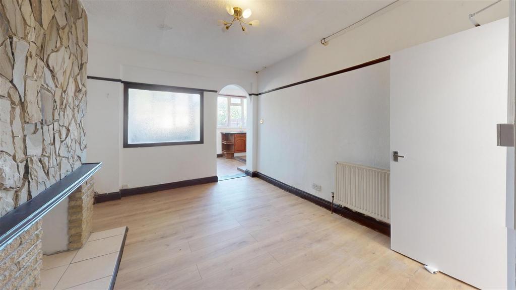 House in Mitcham - More