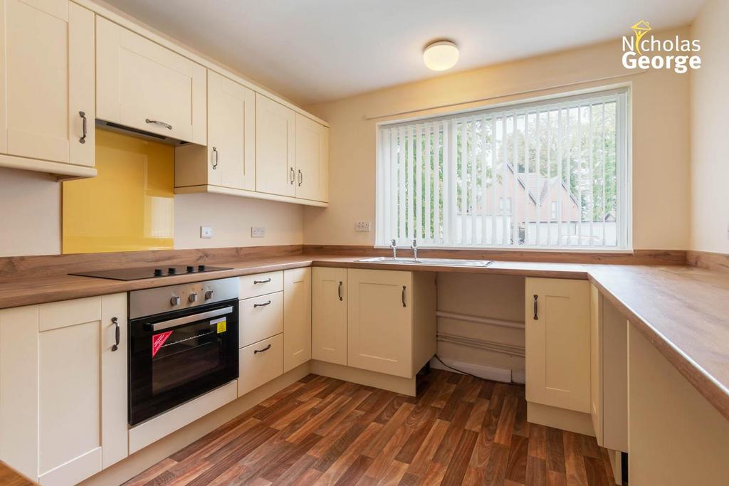 Apartment in Birmingham, West Midlands - View 3