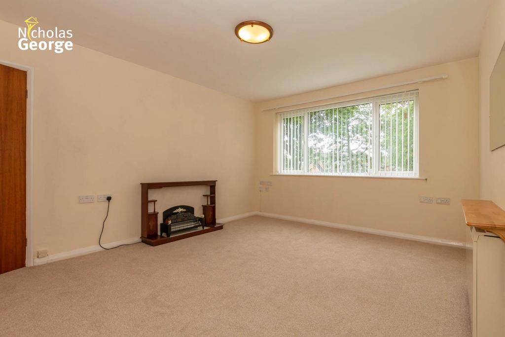 Apartment in Birmingham, West Midlands - View 5
