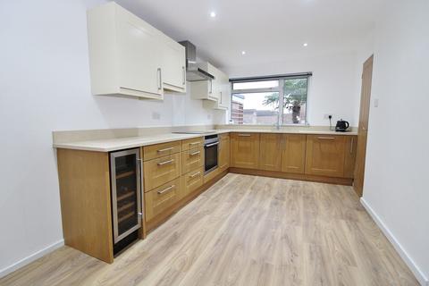4 bedroom detached house for sale, Tulip Tree Close, Tonbridge, TN9
