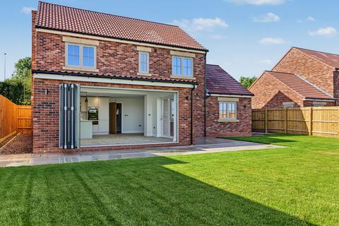 4 bedroom detached house for sale, Field View, Kirby Bellars, LE14