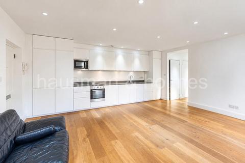 3 bedroom flat for sale, Graham Road, NW4