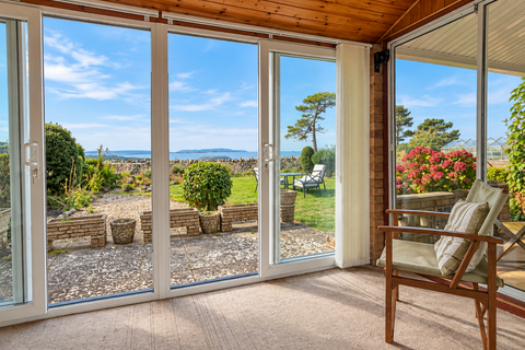 4 bedroom bungalow to rent, Dial Hill Road, Clevedon
