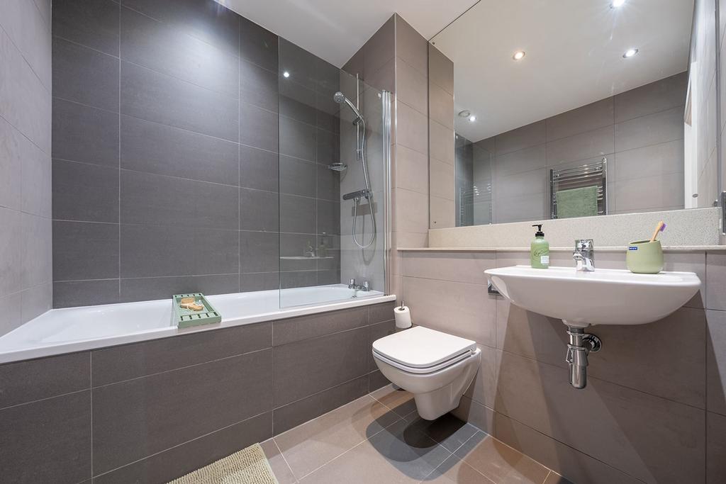 House in Manchester - View 3