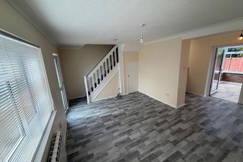 2 bedroom terraced house to rent, Milden Road, Ipswich IP2