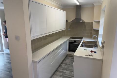 2 bedroom terraced house to rent, Milden Road, Ipswich IP2